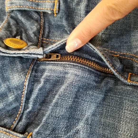 AMERICAN EAGLE Blue Shorts With Flowers Stretch SIZE 4. - Picture 13 of 16